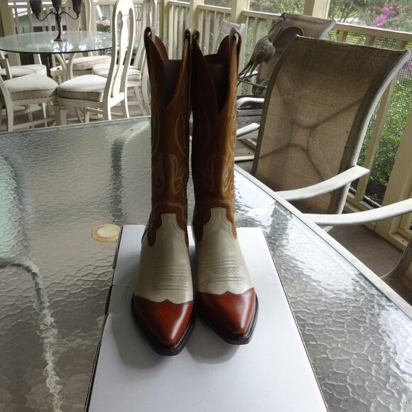 Nine West Western boots women's size 5.5M, 3 tone leather, pointed toe, quality - Picture 11 of 15